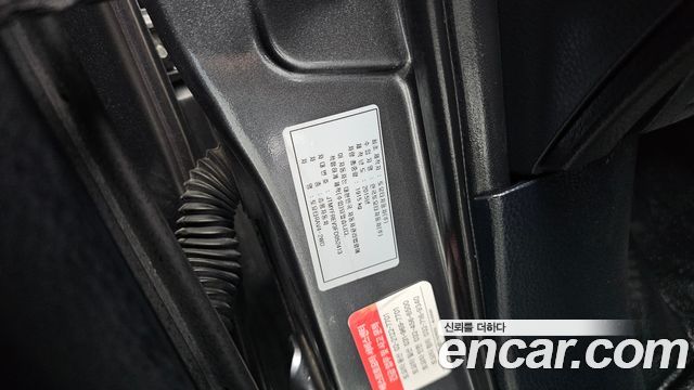 Toyota RAV4 2.5 2WD 4th 2015 — фото 40