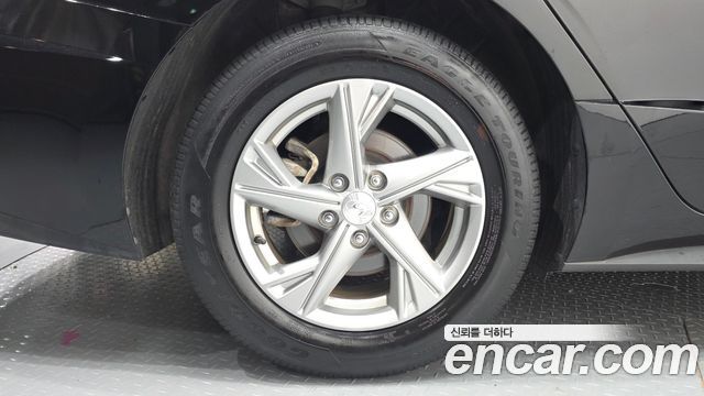 Hyundai Sonata (DN8) 2.0 LPG(rental car) Smart 2022 — фото 5