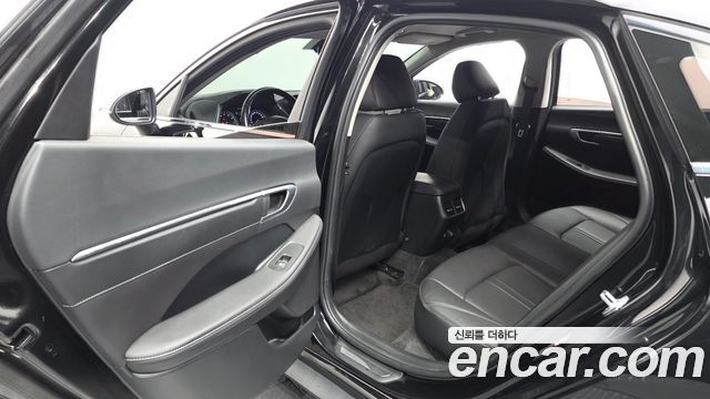 Hyundai Sonata (DN8) 2.0 LPG(rental car) Smart 2022 — фото 12