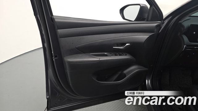 Hyundai Tucson (NX4) Gasoline 1.6 Turbo 4WD Modern 2025 — фото 24