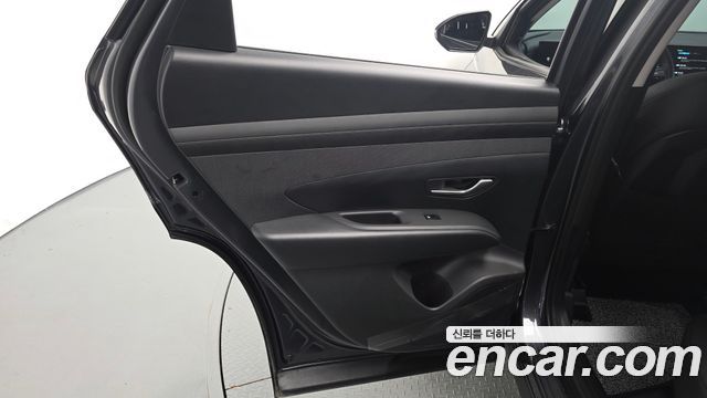 Hyundai Tucson (NX4) Gasoline 1.6 Turbo 4WD Modern 2025 — фото 25