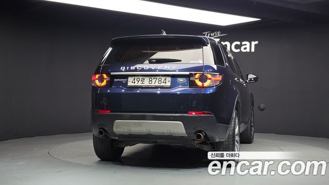 Land Rover Discovery Sport 2.0 TD4 HSE Luxury 2017 — фото 4