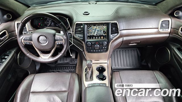 Jeep Grand Cherokee 3.0 Diesel Overland Summit WK2 2016 — фото 7