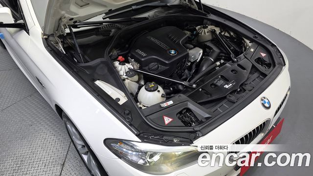 BMW 5 Series (F10) 528i M Aero Dynamic 2016 — фото 6