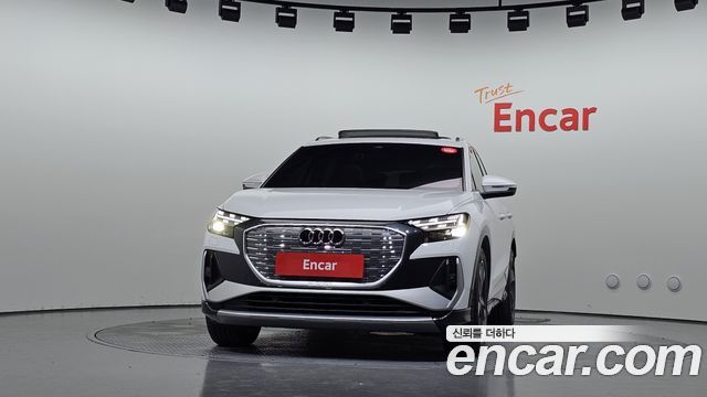 Audi Q4 e-tron (F4) 40 Premium 2023 — фото 3