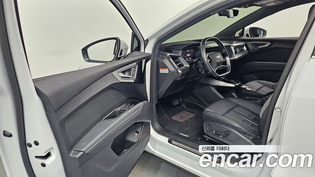 Audi Q4 e-tron (F4) 40 Premium 2023 — фото 10