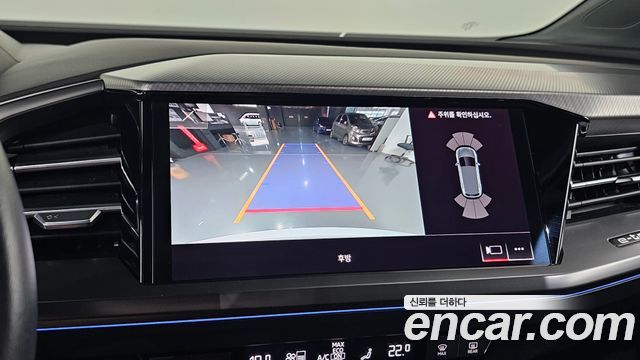 Audi Q4 e-tron (F4) 40 Premium 2023 — фото 16