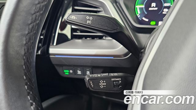 Audi Q4 e-tron (F4) 40 Premium 2023 — фото 28