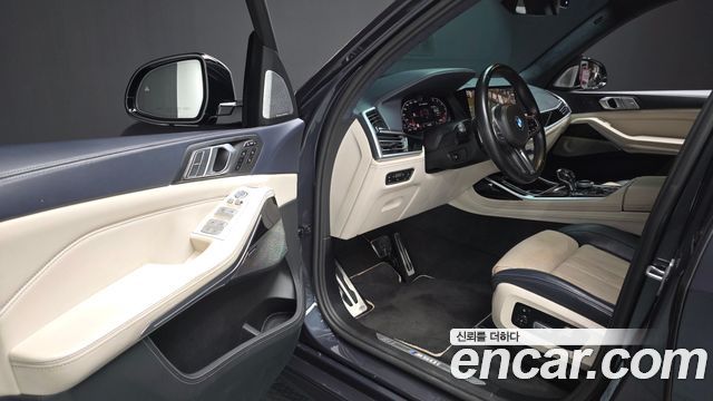 BMW X7 (G07) M50i 6STR 2021 — фото 10
