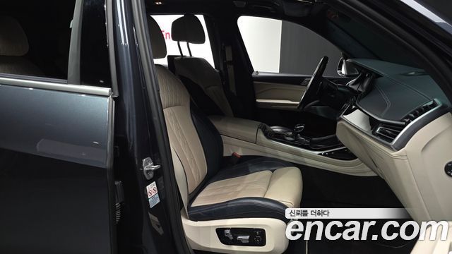 BMW X7 (G07) M50i 6STR 2021 — фото 11