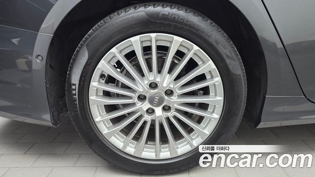 Audi A6 (C8) 40 TDI Quattro Premium 2021 — фото 5