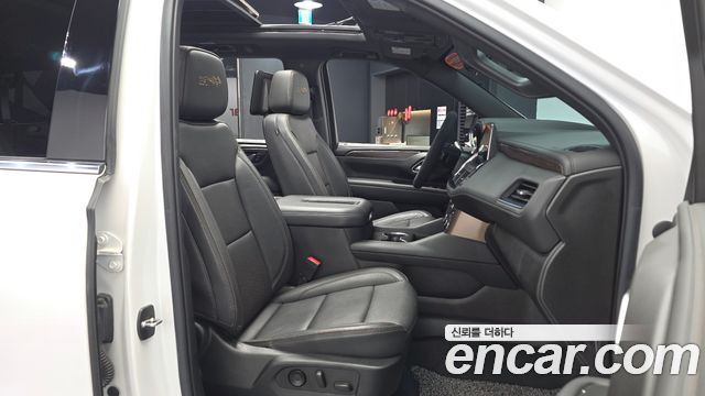 Chevrolet Tahoe 6.2 Dark Knight 4WD 2022 — фото 15