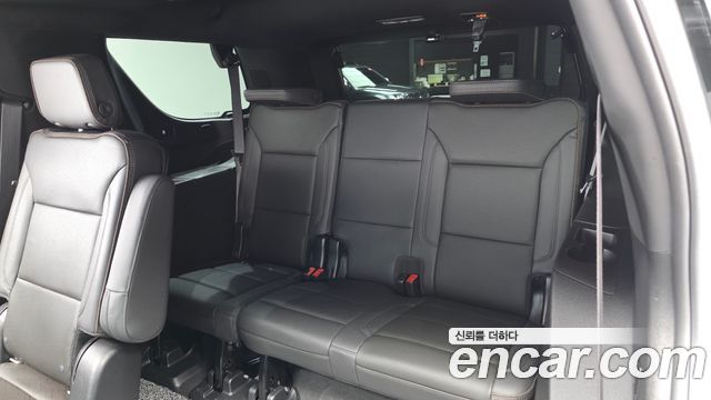 Chevrolet Tahoe 6.2 Dark Knight 4WD 2022 — фото 17