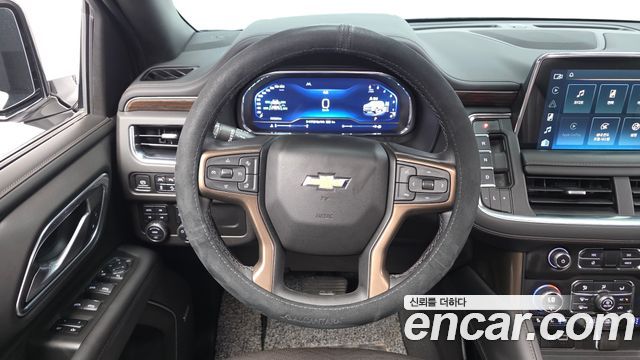 Chevrolet Tahoe 6.2 Dark Knight 4WD 2022 — фото 18