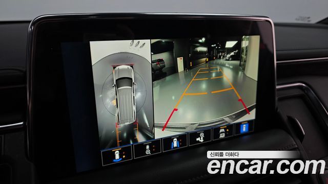 Chevrolet Tahoe 6.2 Dark Knight 4WD 2022 — фото 21
