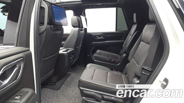 Chevrolet Tahoe 6.2 Dark Knight 4WD 2022 — фото 32