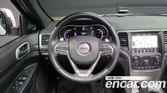 Jeep Grand Cherokee 3.6 Limited WK2 2018 — фото 13