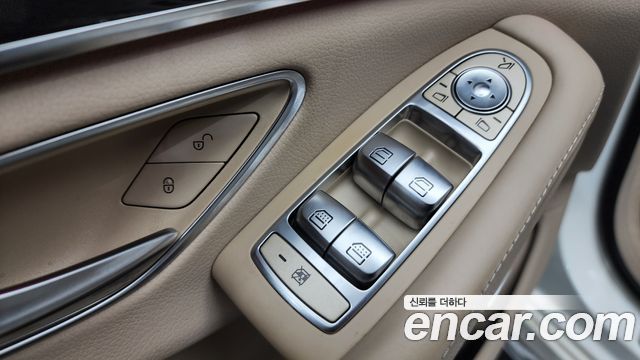 Mercedes-Benz S-Class (W222) S63 AMG 4MATIC+ 2018 — фото 28