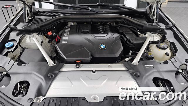 BMW X4 (G02) xDrive20i xLine 2022 — фото 6
