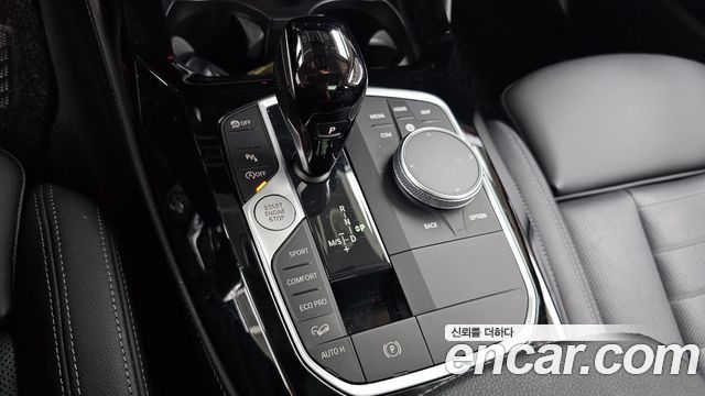 BMW X4 (G02) xDrive20i xLine 2022 — фото 9