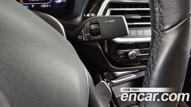 BMW X4 (G02) xDrive20i xLine 2022 — фото 34