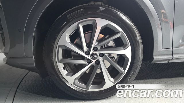 Audi Q5 (80A) 40 TFSI Quattro S Line 2025 — фото 5