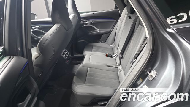 Audi Q5 (80A) 40 TFSI Quattro S Line 2025 — фото 11