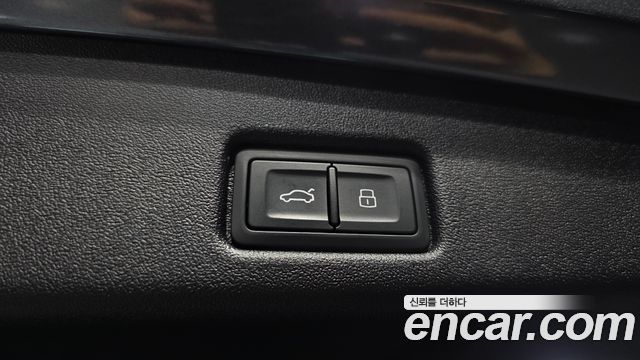 Audi Q5 (80A) 40 TFSI Quattro S Line 2025 — фото 20