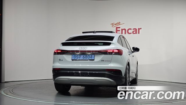 Audi Q4 e-tron (F4) 45 Sportback 2025 — фото 4