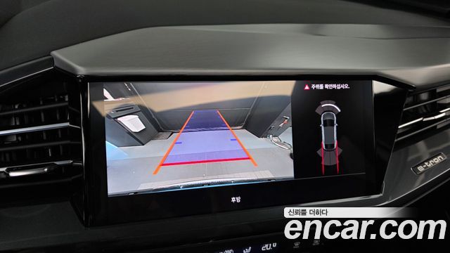 Audi Q4 e-tron (F4) 45 Sportback 2025 — фото 15