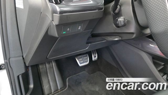 Audi Q4 e-tron (F4) 45 Sportback 2025 — фото 18