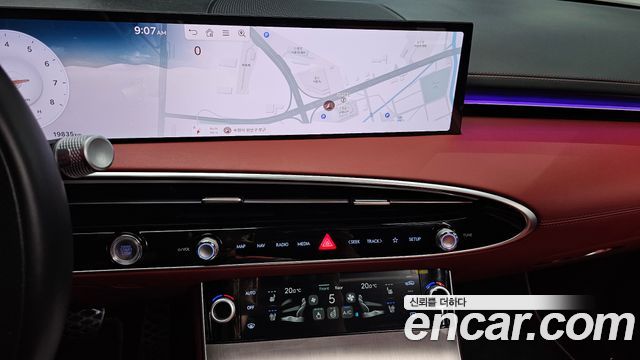 Genesis GV70 3.5T Gasoline AWD 2025 — фото 13