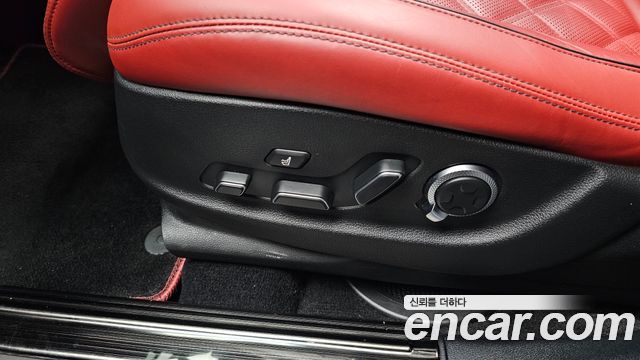 Genesis GV70 3.5T Gasoline AWD 2025 — фото 34