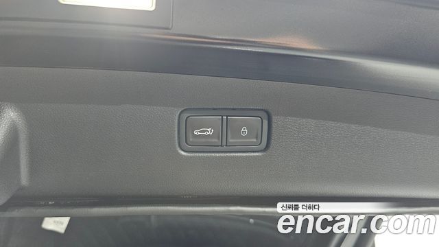 Genesis GV70 3.5T Gasoline AWD 2025 — фото 35