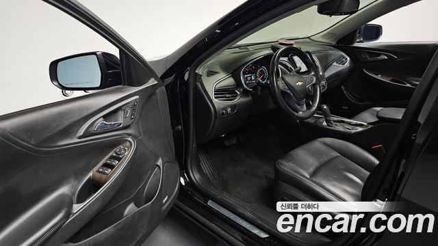 Chevrolet Malibu 2.0 Turbo LTZ Premium 2017 — фото 11