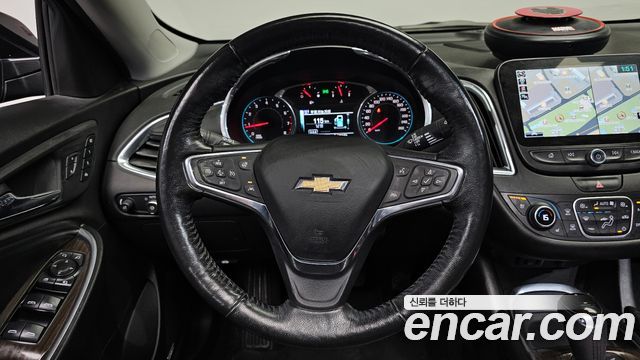 Chevrolet Malibu 2.0 Turbo LTZ Premium 2017 — фото 13