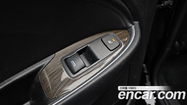 Chevrolet Malibu 2.0 Turbo LTZ Premium 2017 — фото 18