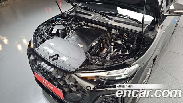 Audi Q5 (80A) 45 TFSI Quattro Sportback S Line Black Edition 2025 — фото 6