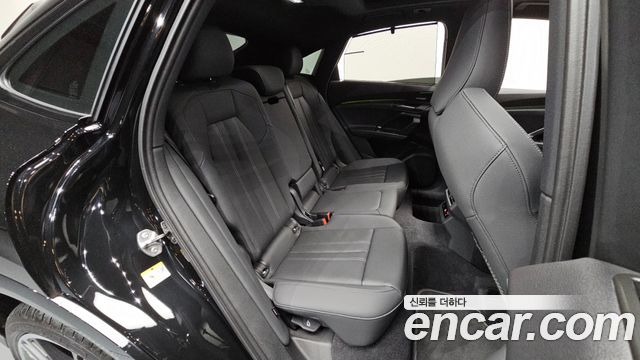 Audi Q5 (80A) 45 TFSI Quattro Sportback S Line Black Edition 2025 — фото 11