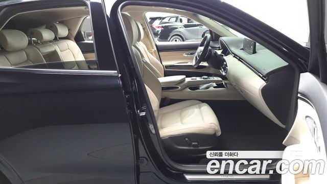 Genesis GV70 2.2 Diesel AWD 2022 — фото 10