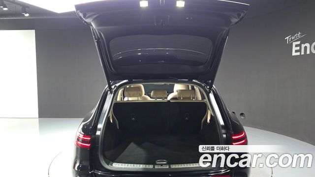 Genesis GV70 2.2 Diesel AWD 2022 — фото 20