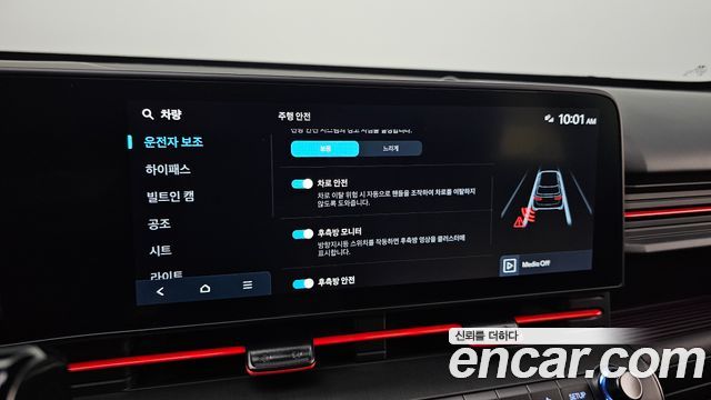 Hyundai Kona (SX2) Gasoline 1.6 Turbo 4WD Inspiration N Line 2026 — фото 27