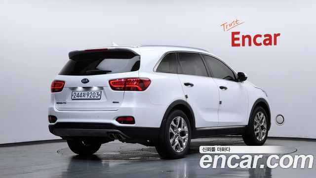 Kia Sorento Diesel 2.0 2WD Marster 2020 — фото 2