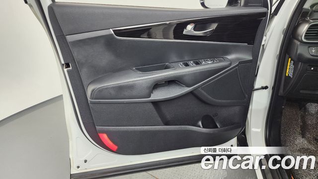 Kia Sorento Diesel 2.0 2WD Marster 2020 — фото 24