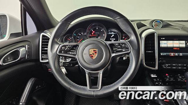 Porsche Cayenne 3.0 Diesel Platium Edition 958 2017 — фото 13