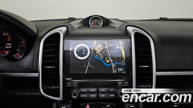 Porsche Cayenne 3.0 Diesel Platium Edition 958 2017 — фото 14