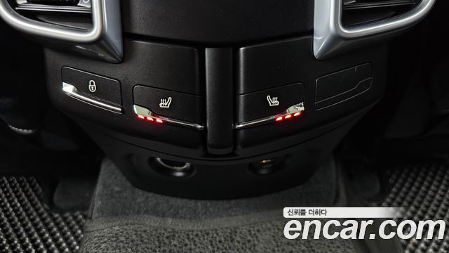 Porsche Cayenne 3.0 Diesel Platium Edition 958 2017 — фото 18