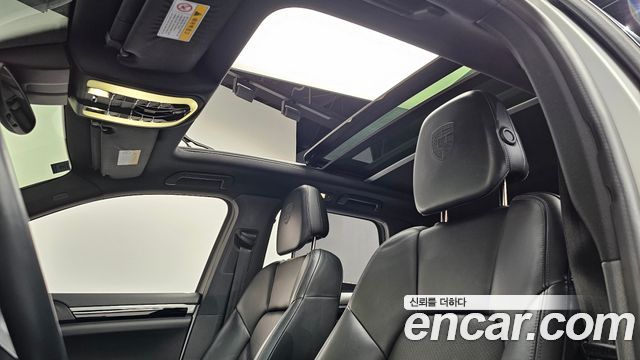 Porsche Cayenne 3.0 Diesel Platium Edition 958 2017 — фото 19