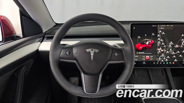 Tesla Model Y Long Range AWD 2024 — фото 13