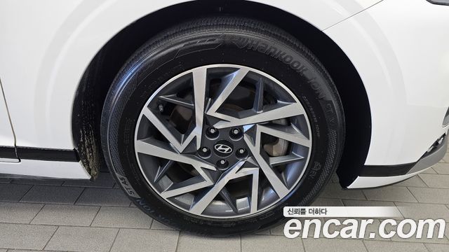 Hyundai Grandeur (GN7) 3.5 LPG 2WD (Taxi) Deluxe 2023 — фото 27